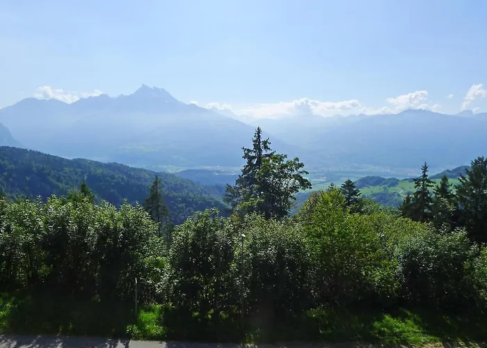 Апартаменты Le Bristol A28 By Interhome